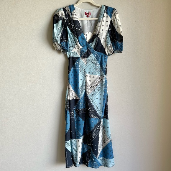 STAUD Milla Midi Dress Patchwork Bandana Capri w/ Short Puff Sleeves & Slit - Picture 3 of 11